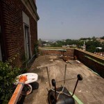 Staten Island Smash And Grab: The pilfered apartment building.