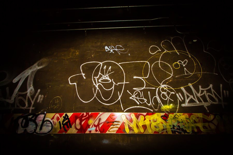 Tail Track Graffiti – LTV Squad