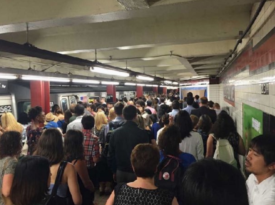 Queens desperately needs new subway routes